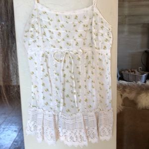 Denim  and supply prairie top lace floral